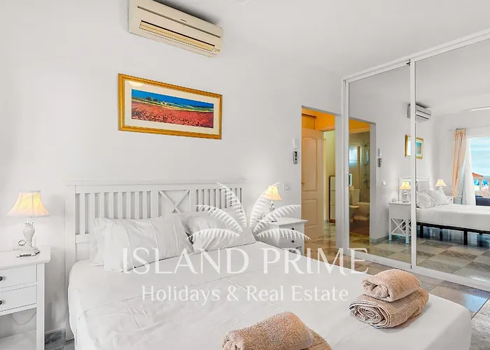 Stunning Golf & Sea Views With Heated Pool Ogg106 *