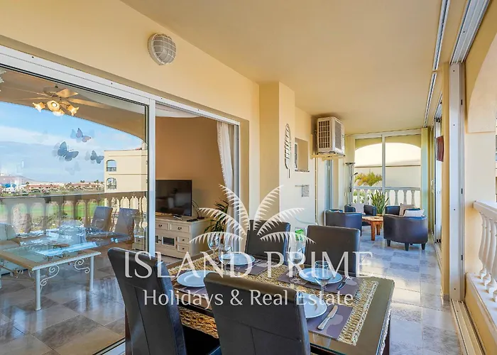 Stunning Golf & Sea Views With Heated Pool Ogg106 *