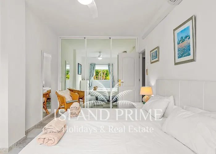 Appartamento Stunning Golf & Sea Views With Heated Pool Ogg106