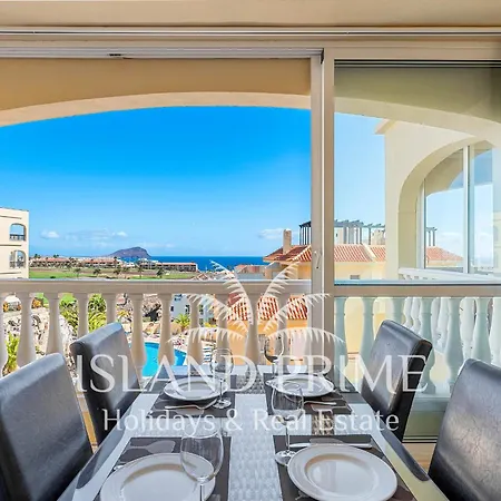 Stunning Golf & Sea Views With Heated Pool Ogg106 *