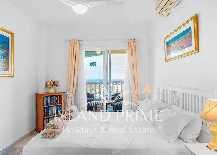 Stunning Golf & Sea Views With Heated Pool Ogg106 Apartamento *