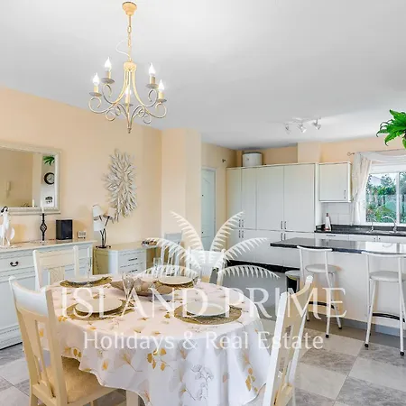 Stunning Golf & Sea Views With Heated Pool Ogg106 Appartement *
